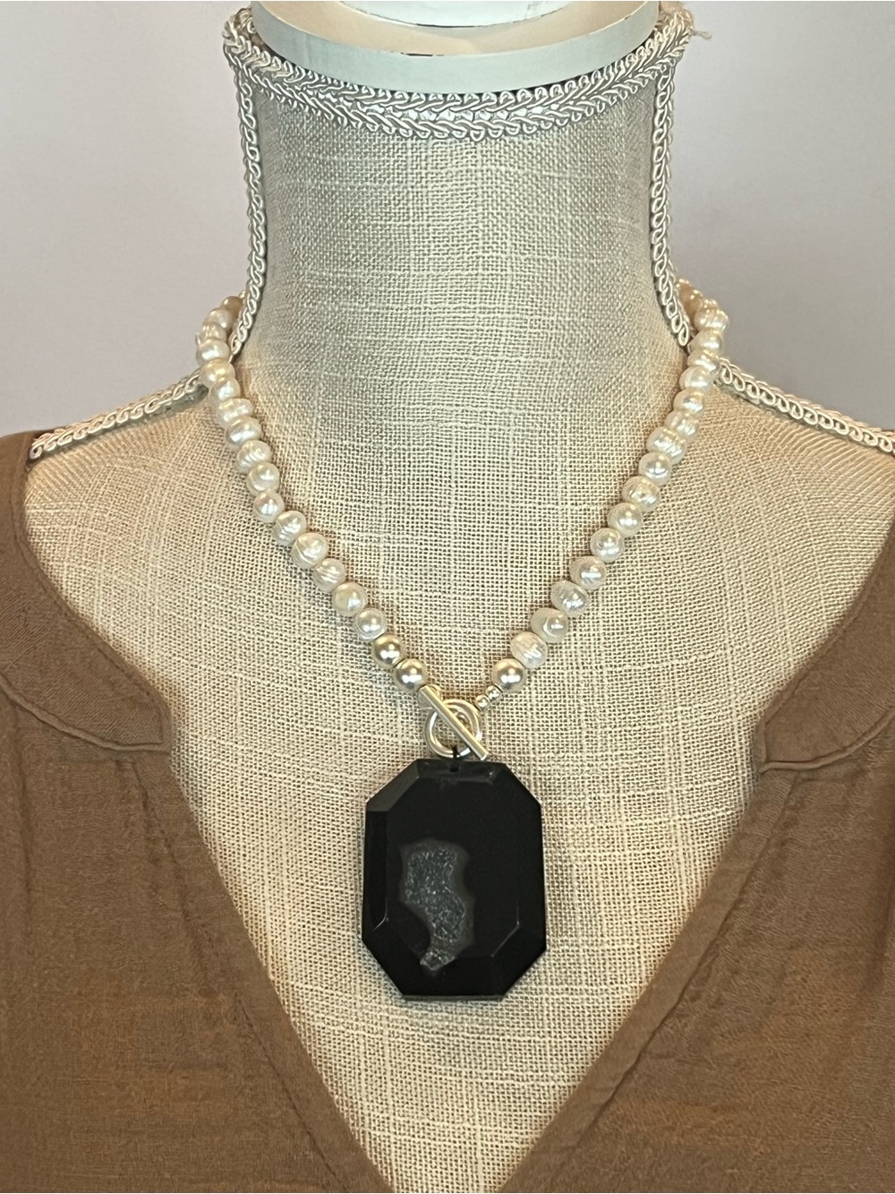 Pearls and Black Amulet Pendant Necklace